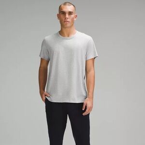 XXL Lululemon Fundamental Tee - Heathered Silver *NWT*